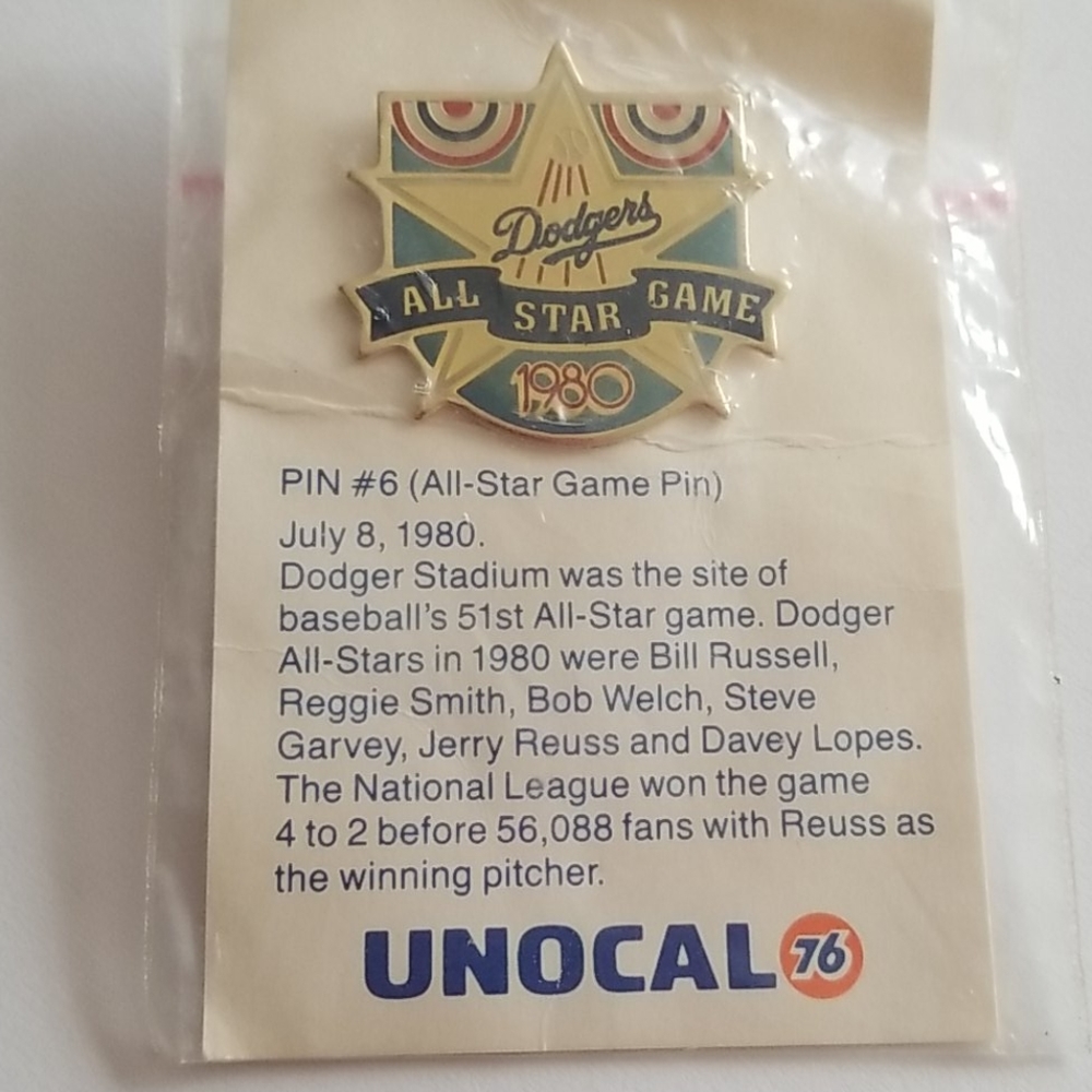 Dodgers pin 1980